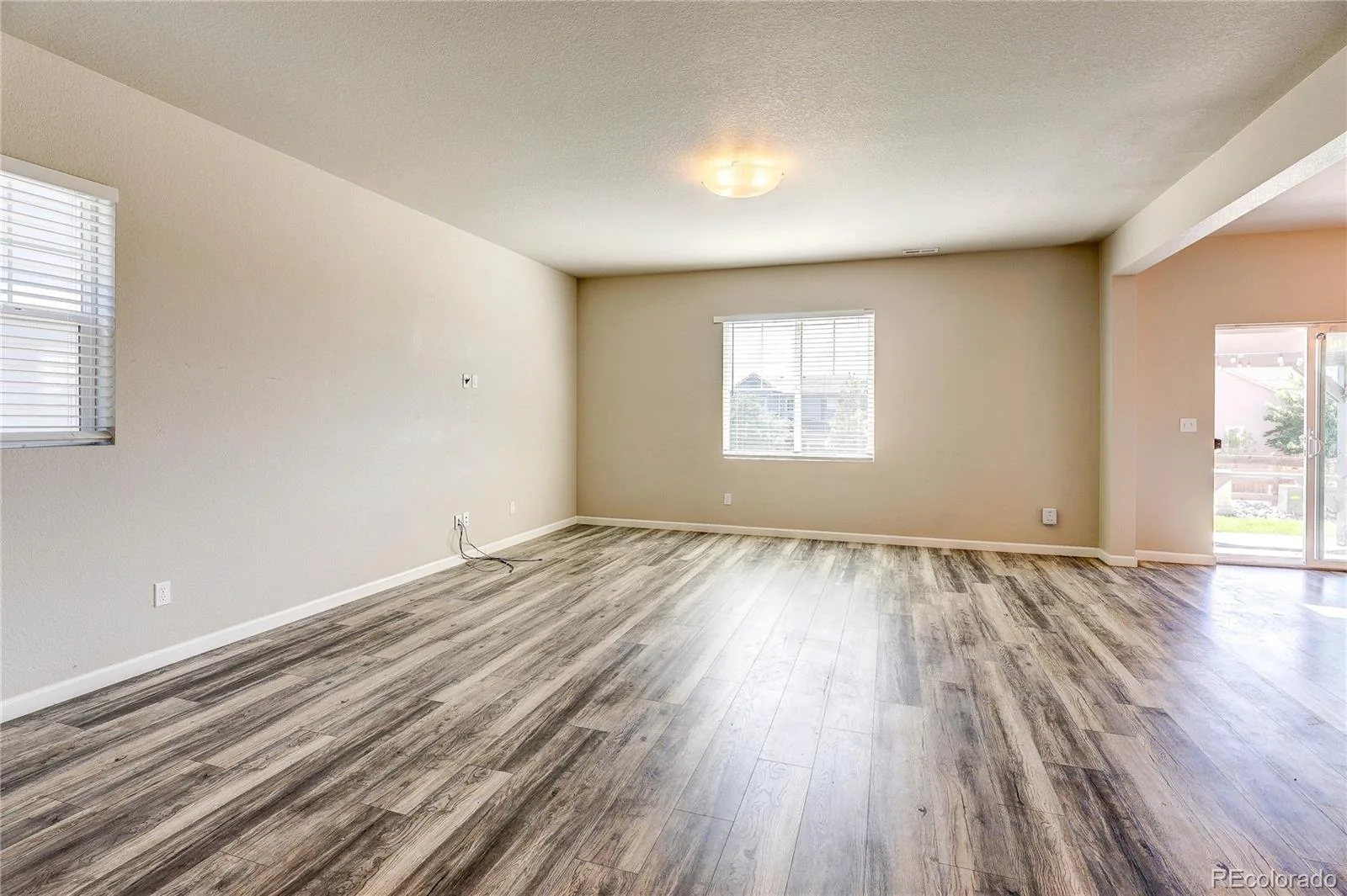 3426 Swabuck Place Castle Rock CO 80109 | MLS #REC6797291 08192026050026 1600 6