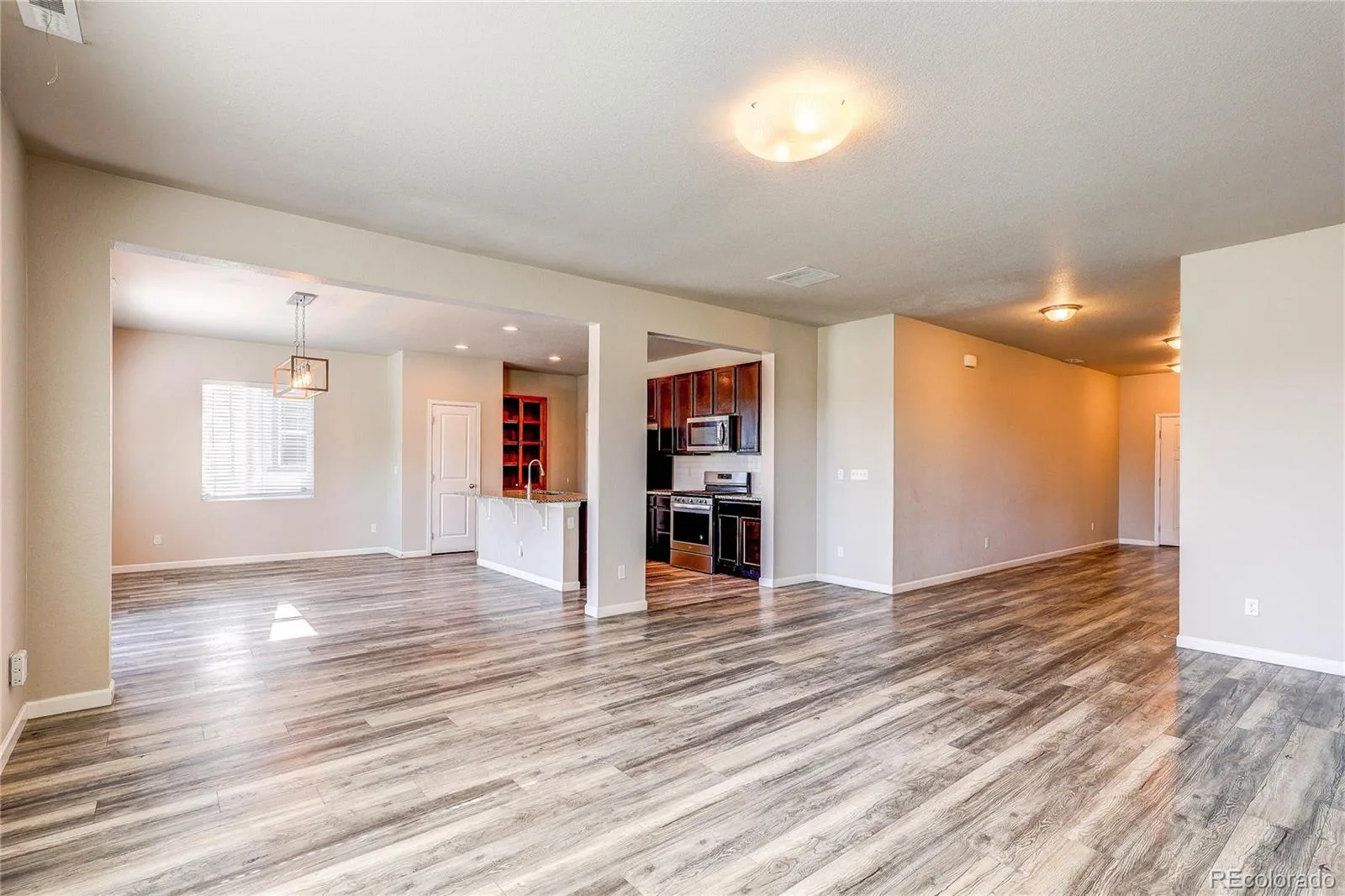 3426 Swabuck Place Castle Rock CO 80109 | MLS #REC6797291 08192026050026 1600 8