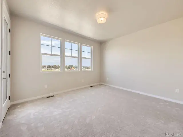 2702 E 103rd Avenue Thornton CO 80229 | MLS #REC6798797 03102025094007 640 12