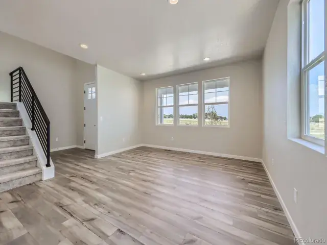2702 E 103rd Avenue Thornton CO 80229 | MLS #REC6798797 03102025094007 640 23