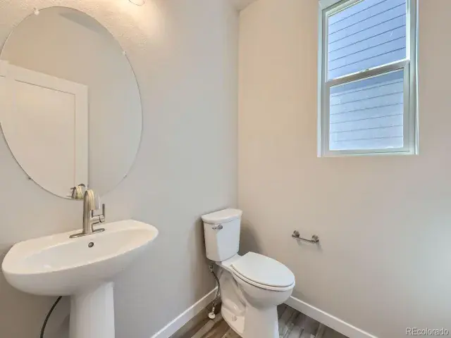 2702 E 103rd Avenue Thornton CO 80229 | MLS #REC6798797 03102025094007 640 9