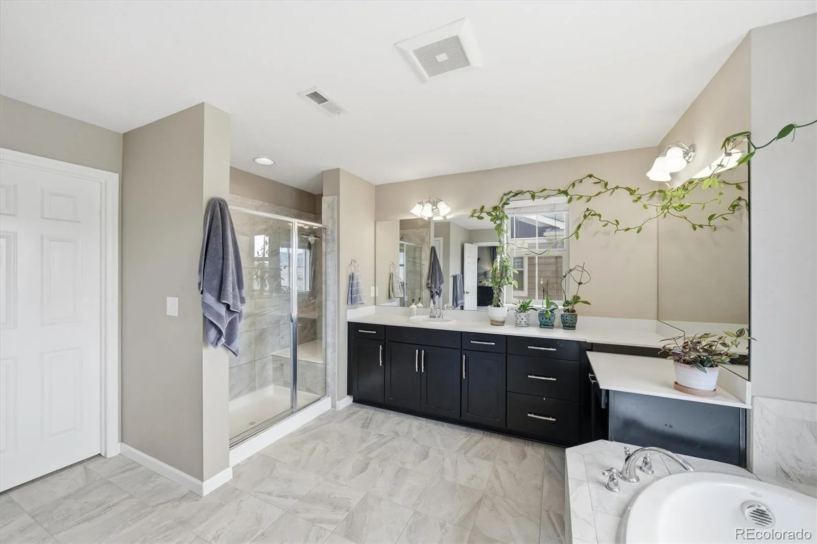 8742 Flattop Street Arvada CO 80007 MLS #REC6799044 05122026191319 1600 27