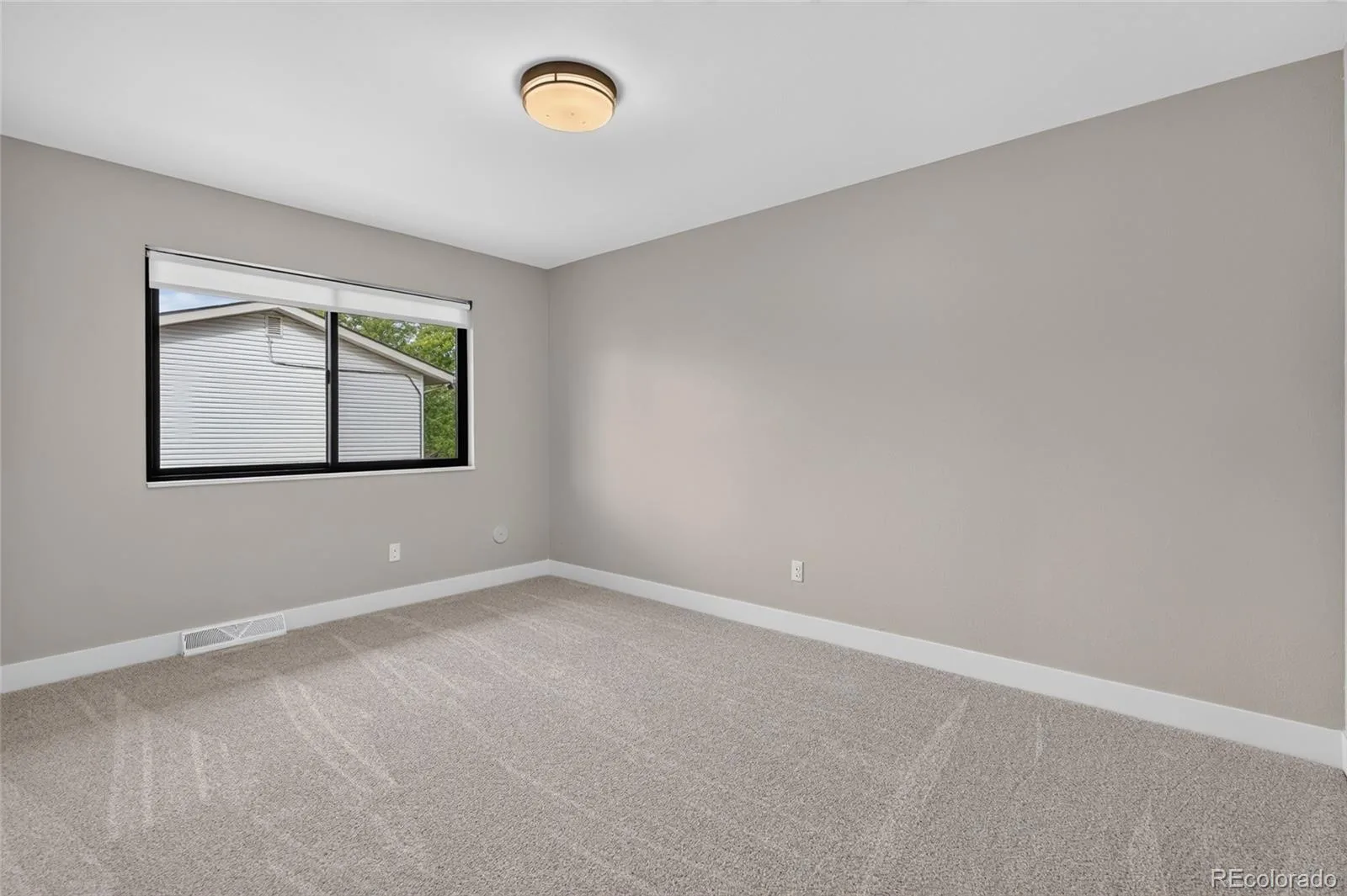 7391 S Costilla Street Littleton CO 80120 | MLS #REC6803355 09222026135752 1600 29