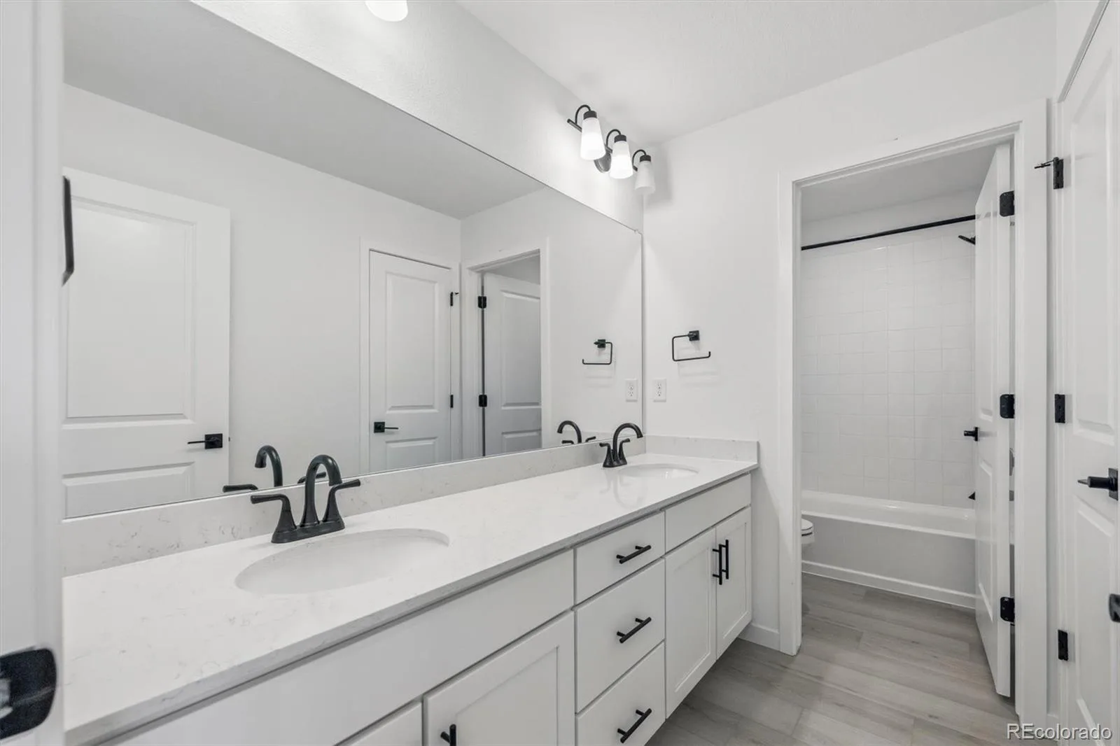 5696 Wayfarer Circle Firestone CO 80504 | MLS #REC6804309 08192026195720 1600 13