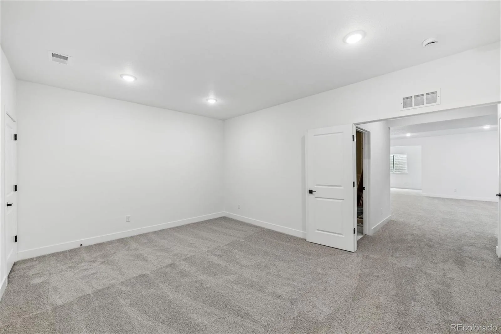 5696 Wayfarer Circle Firestone CO 80504 | MLS #REC6804309 08192026195720 1600 21
