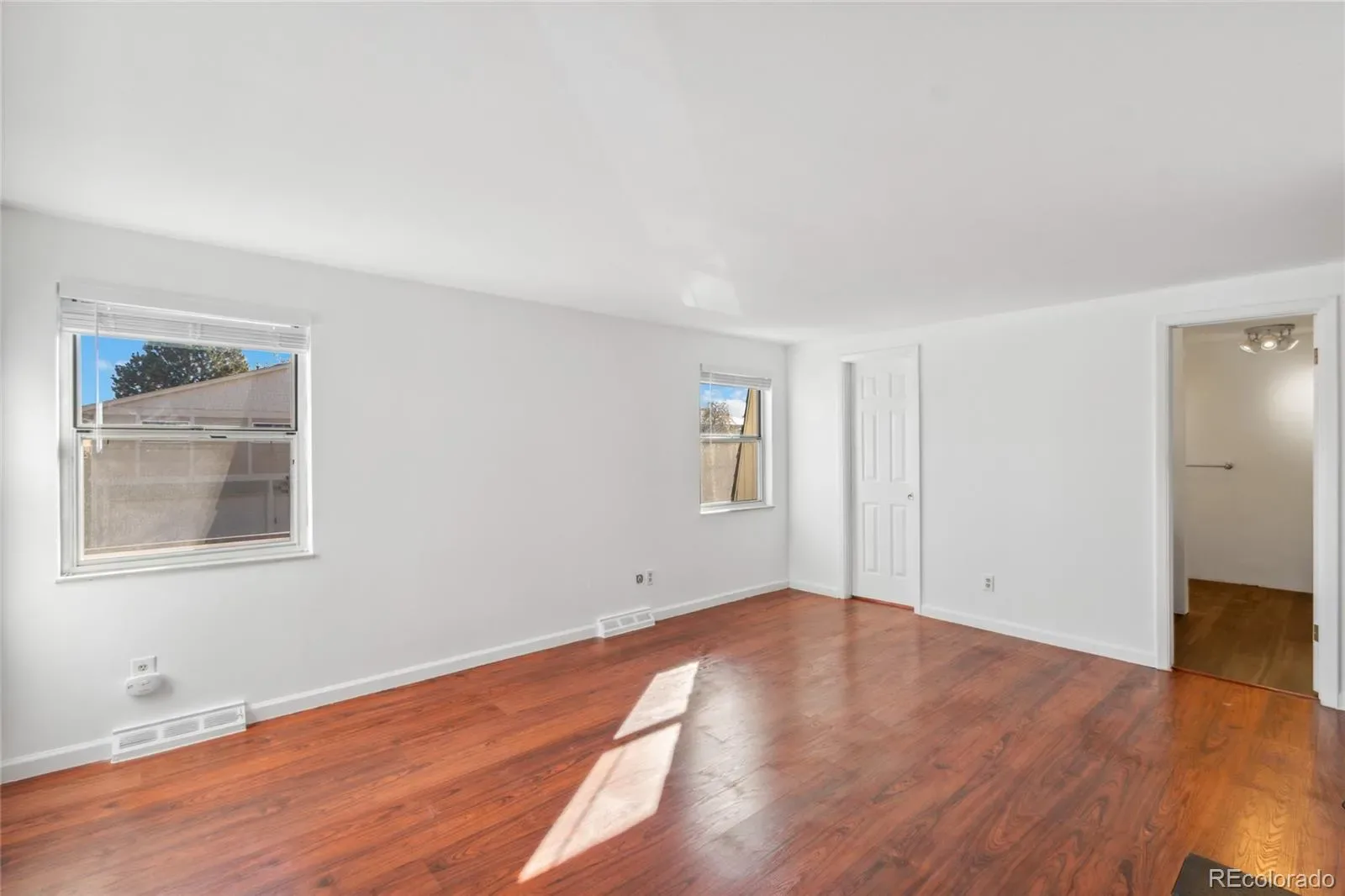 03302026005515 1600 9