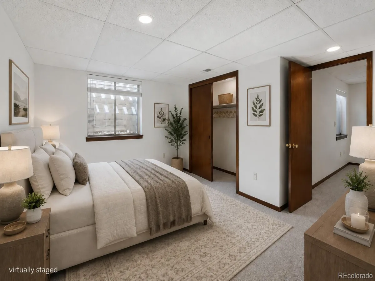 4927 S Eagle Circle Aurora CO 80015 | MLS #REC6806174 08222026025637 1200 28