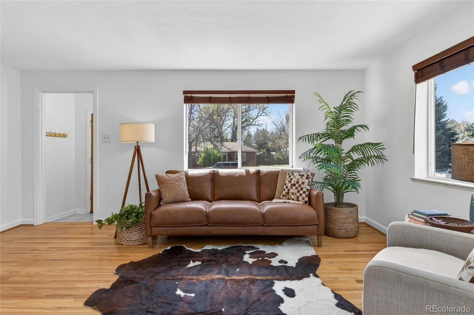 04042026215219 1600 8