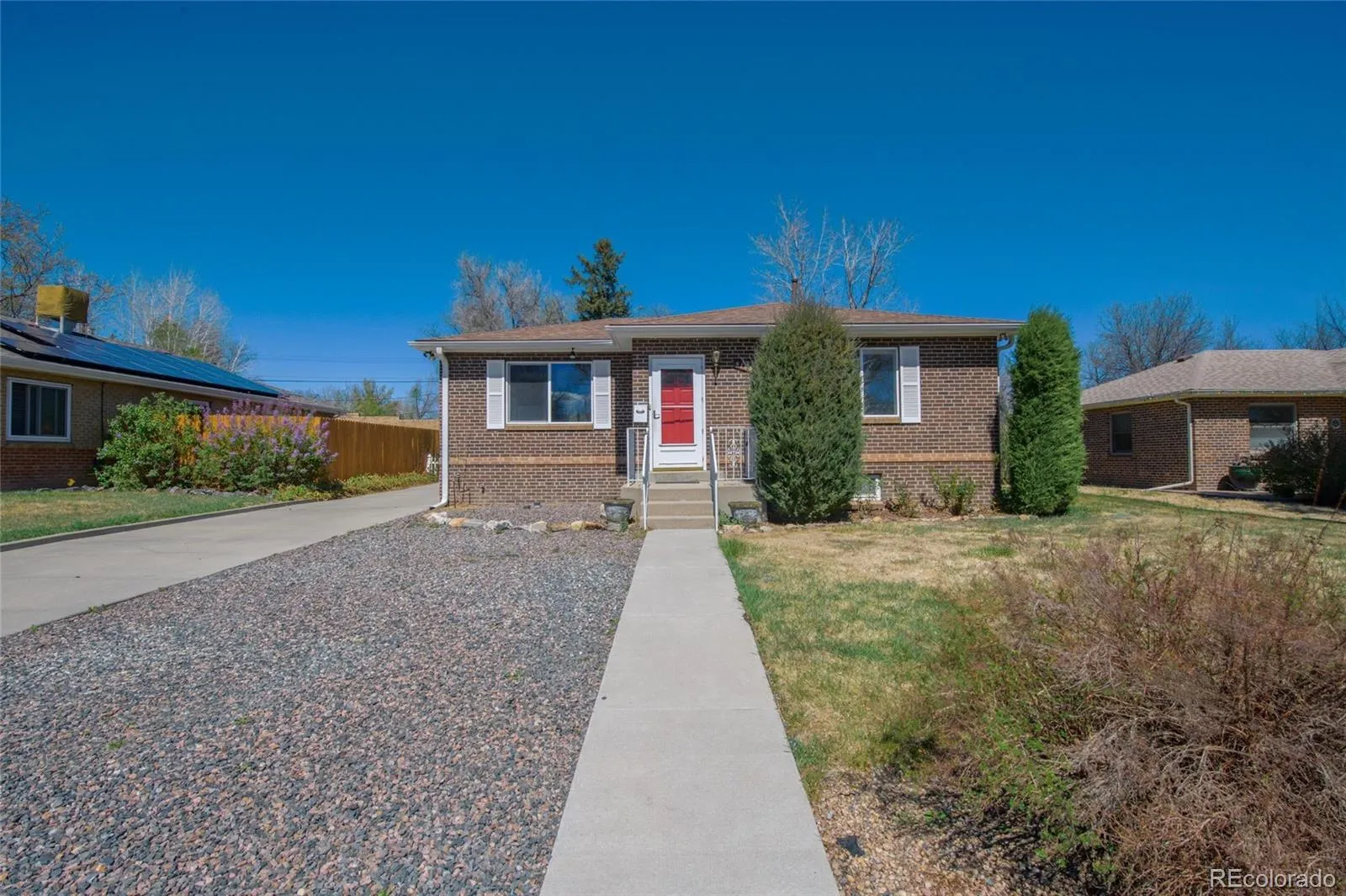 8165 W 17th Avenue Lakewood CO 80214 MLS #REC6808746 04302026174201 1600 1