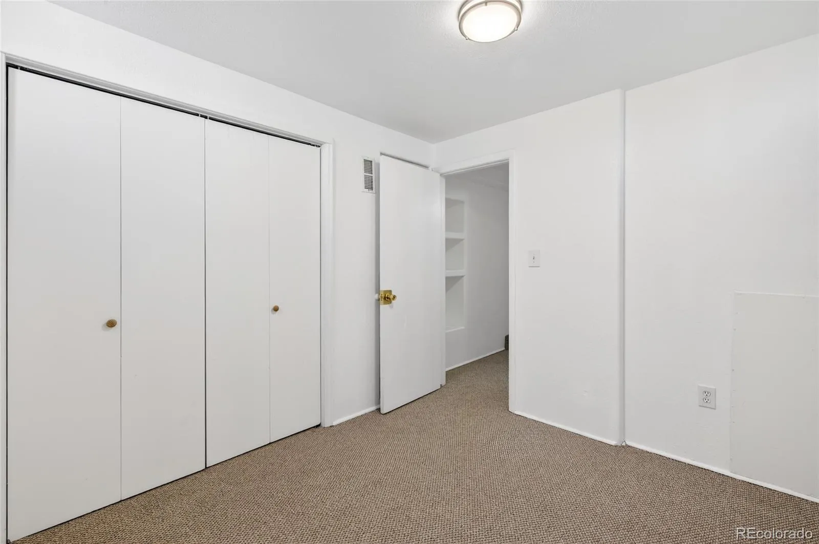 8165 W 17th Avenue Lakewood CO 80214 MLS #REC6808746 04302026174201 1600 19