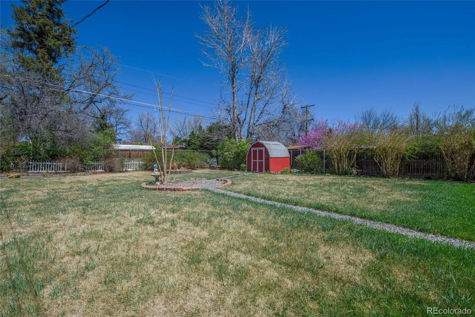 8165 W 17th Avenue Lakewood CO 80214 MLS #REC6808746 04302026174201 1600 27