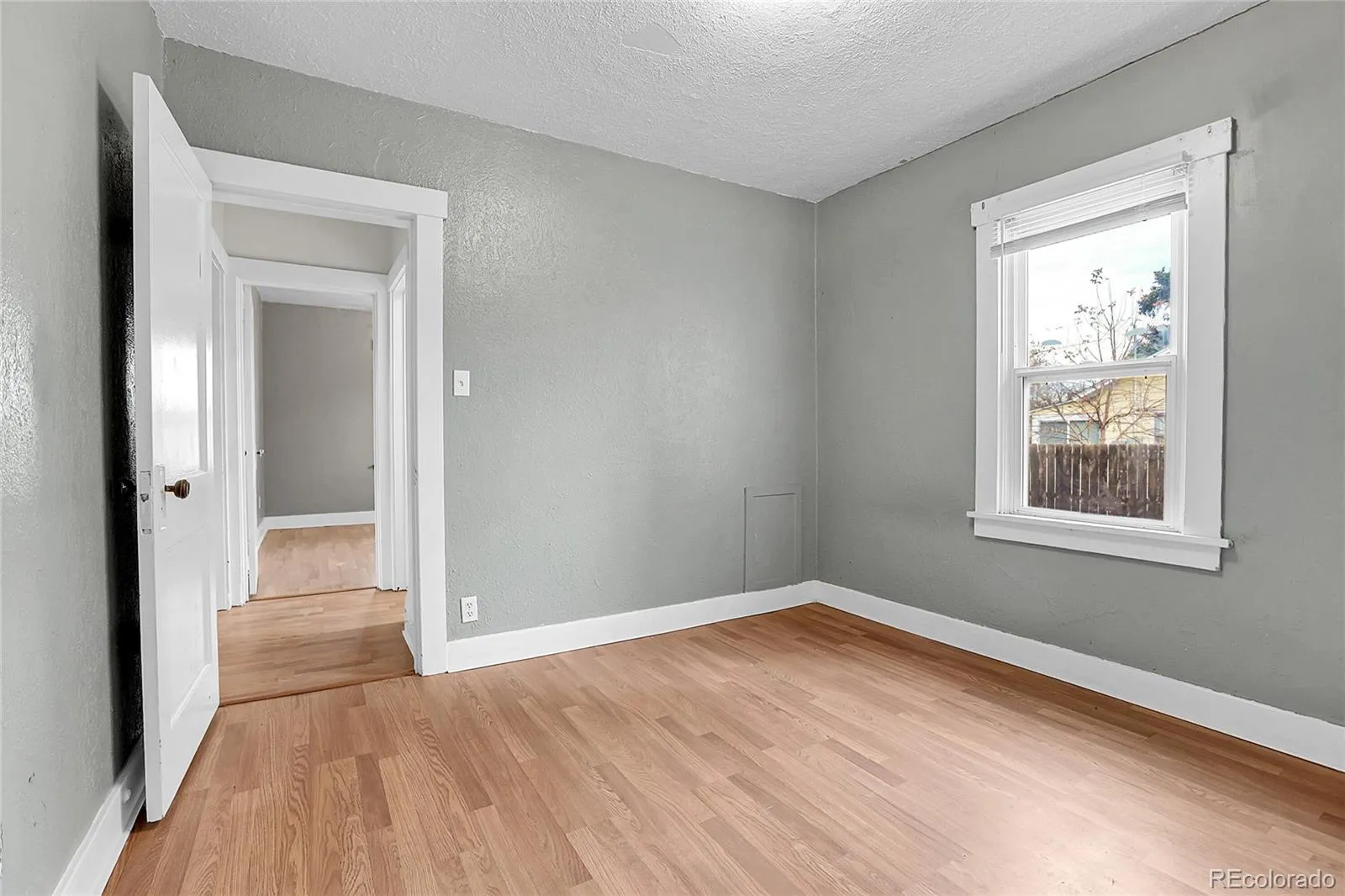 5687 S Foresthill Street Littleton CO 80120 MLS #REC6809954 04242026225020 1600 16