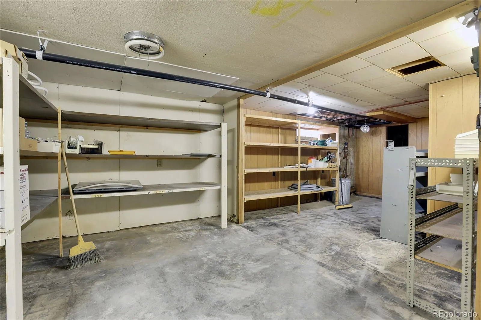 5687 S Foresthill Street Littleton CO 80120 MLS #REC6809954 04242026225020 1600 18