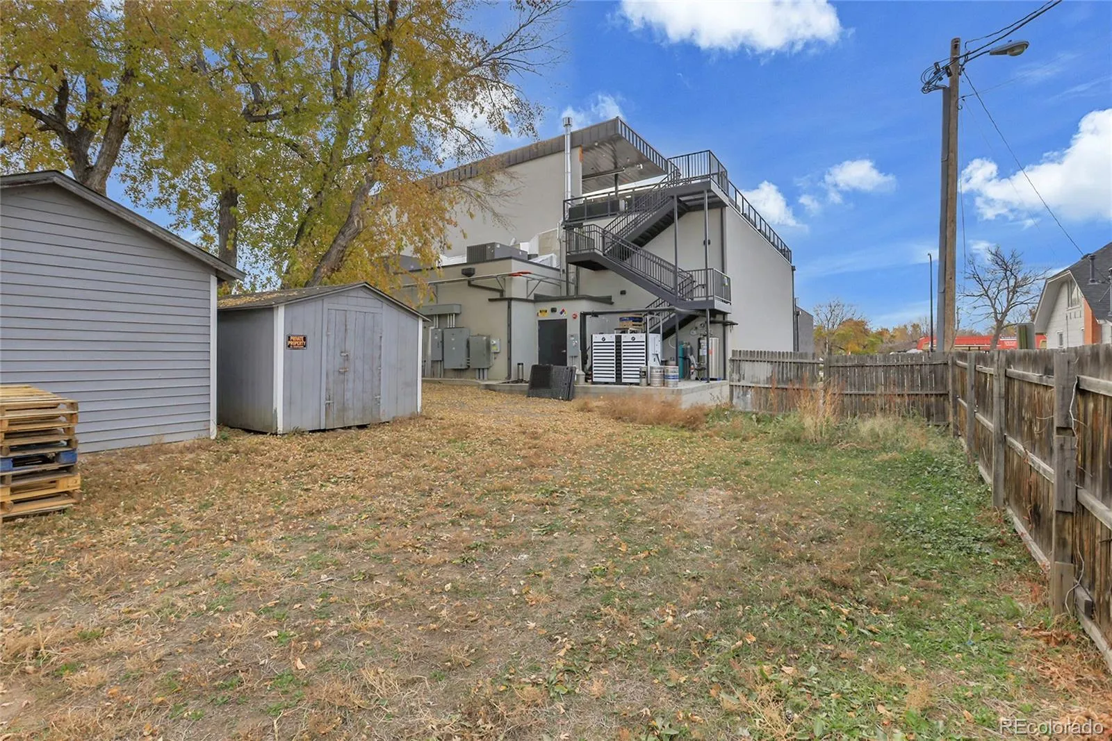 5687 S Foresthill Street Littleton CO 80120 MLS #REC6809954 04242026225020 1600 22