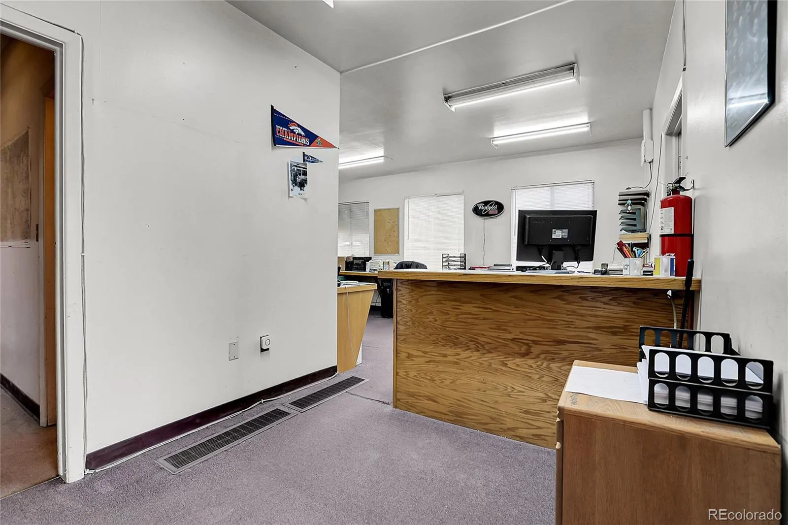 5687 S Foresthill Street Littleton CO 80120 MLS #REC6809954 04242026225020 1600 3