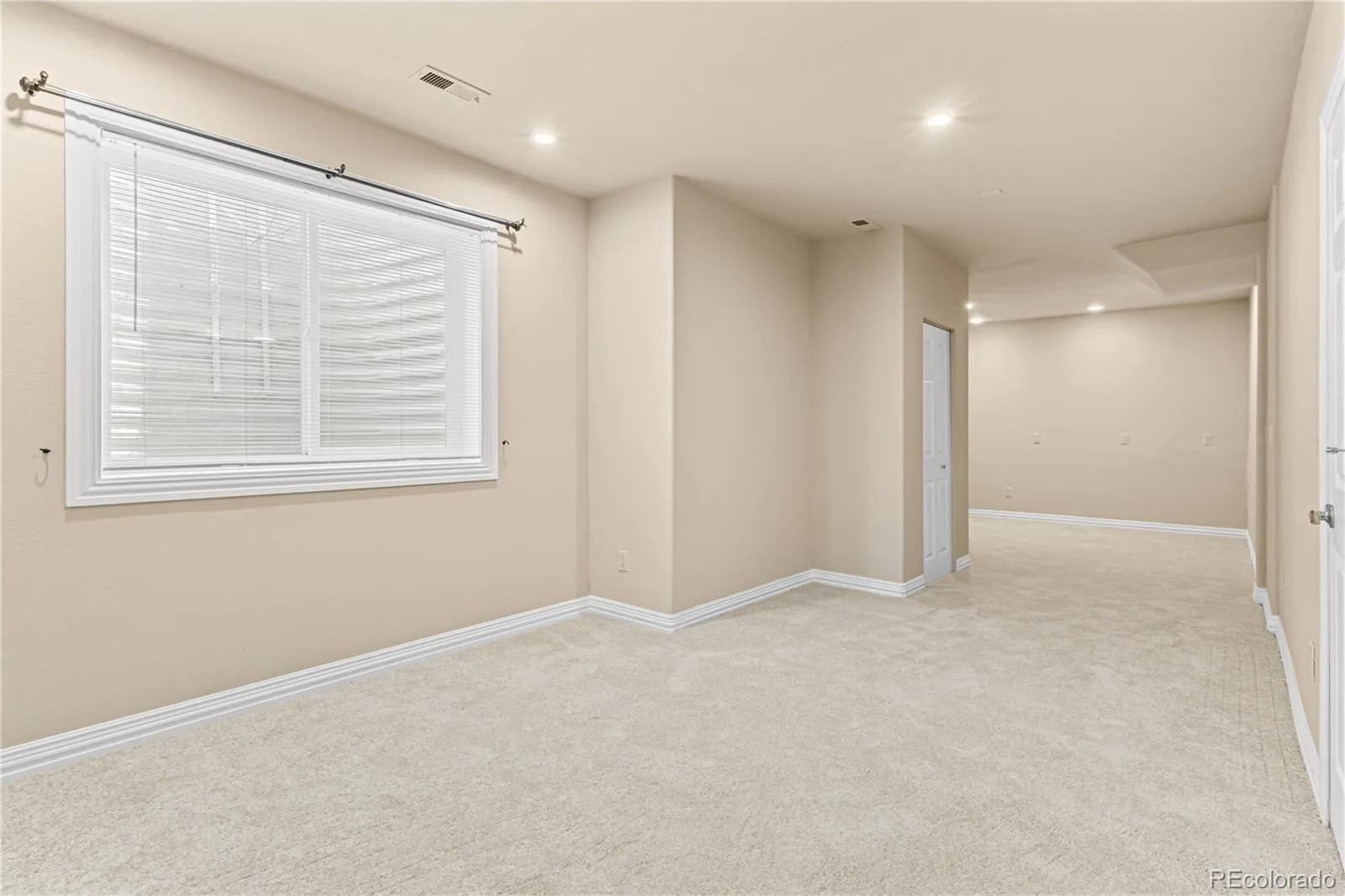 2353 N Washington Street Denver CO 80205 | MLS #REC6814455 08042026153456 1600 25