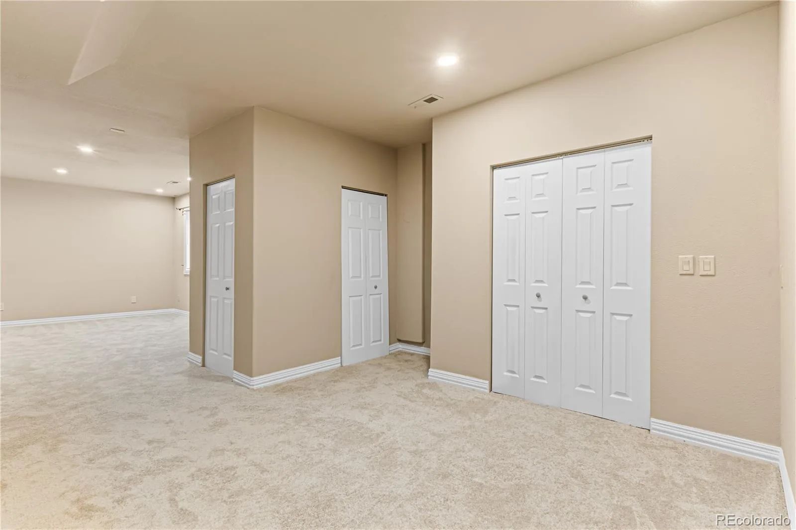 2353 N Washington Street Denver CO 80205 | MLS #REC6814455 08042026153456 1600 26