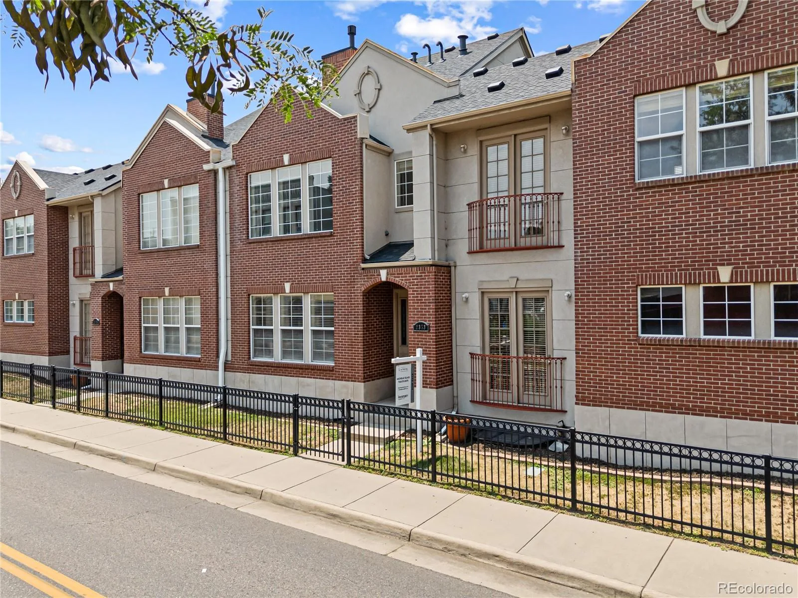 2353 N Washington Street Denver CO 80205 | MLS #REC6814455 08042026153456 1600 28