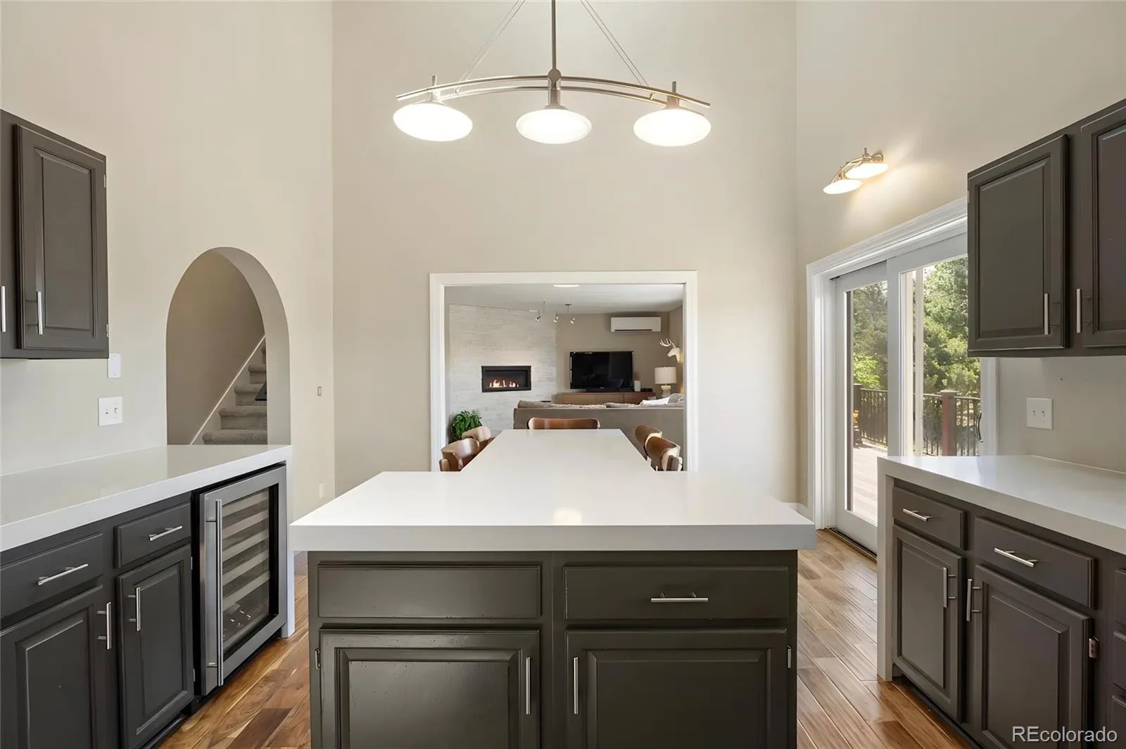 390 Suffolk Lane Castle Rock CO 80108 | MLS #REC6814751 08252026012521 1600 14