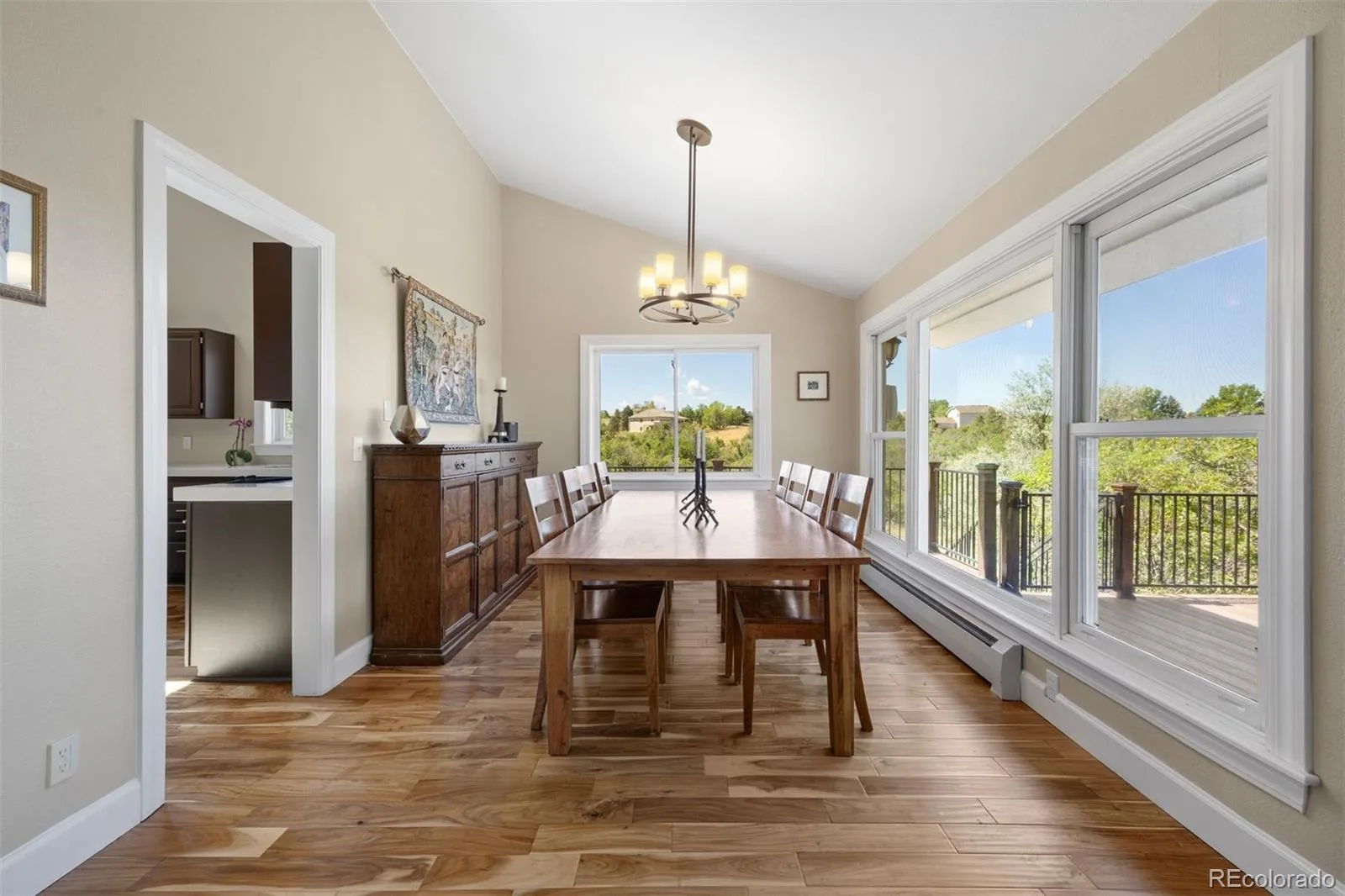 390 Suffolk Lane Castle Rock CO 80108 | MLS #REC6814751 08252026012521 1600 8