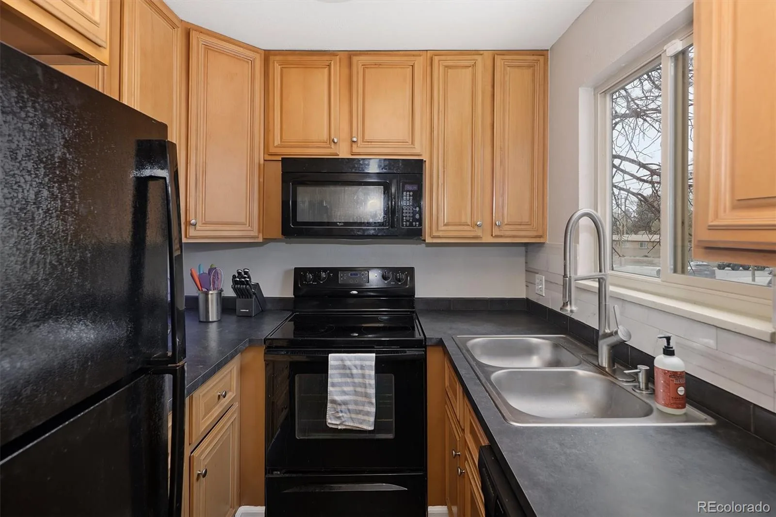 2700 S Holly Street #208 Denver CO 80222 | MLS #REC6816688 08282026052228 1600 8