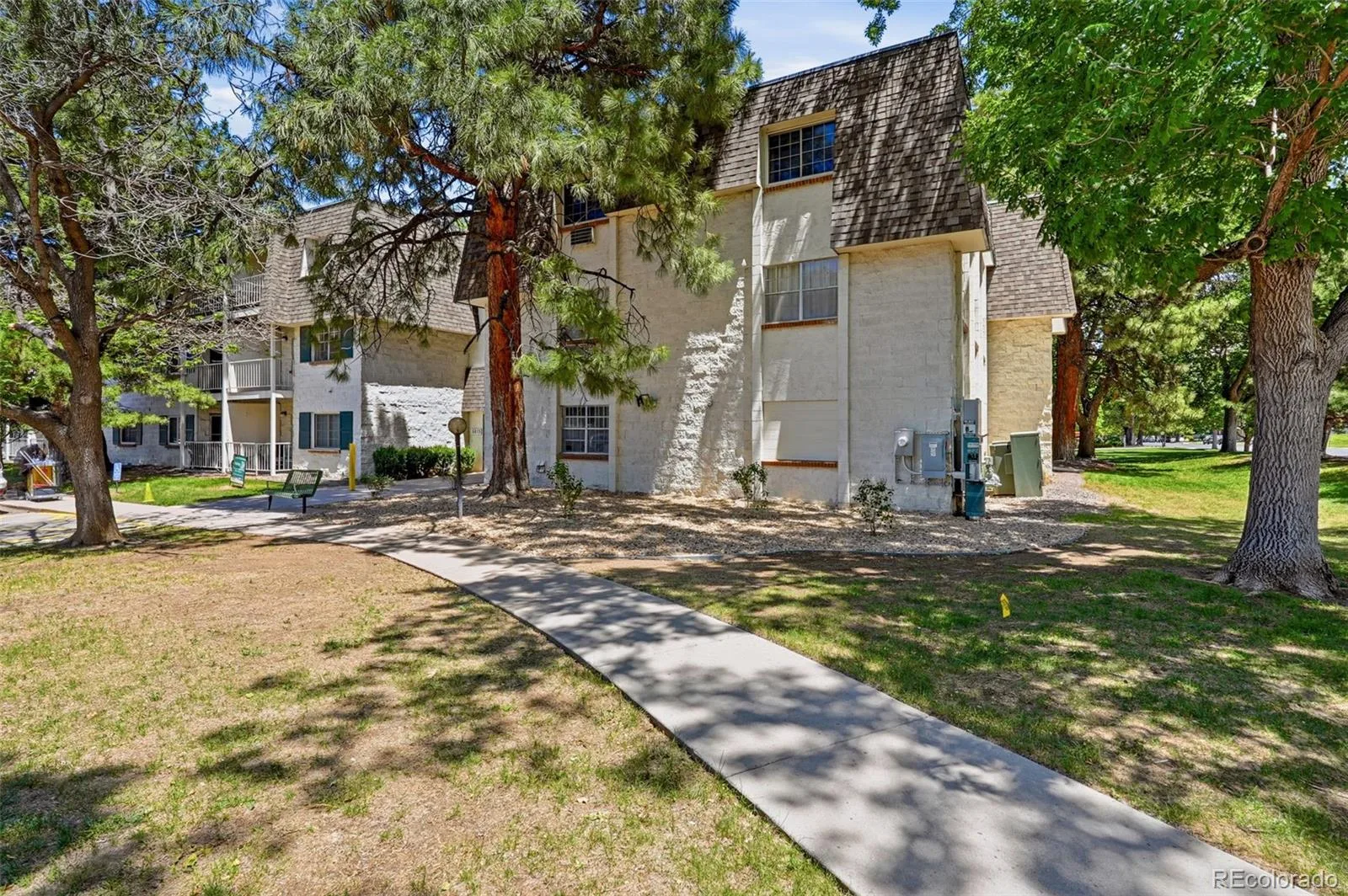 5875 E Iliff Avenue #104 Denver CO 80222 MLS #REC6816880 06122026232211 1600 1