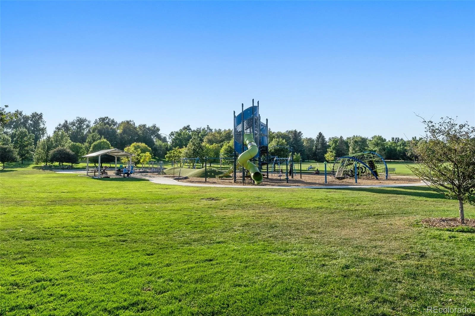 5875 E Iliff Avenue #104 Denver CO 80222 MLS #REC6816880 06122026232211 1600 41