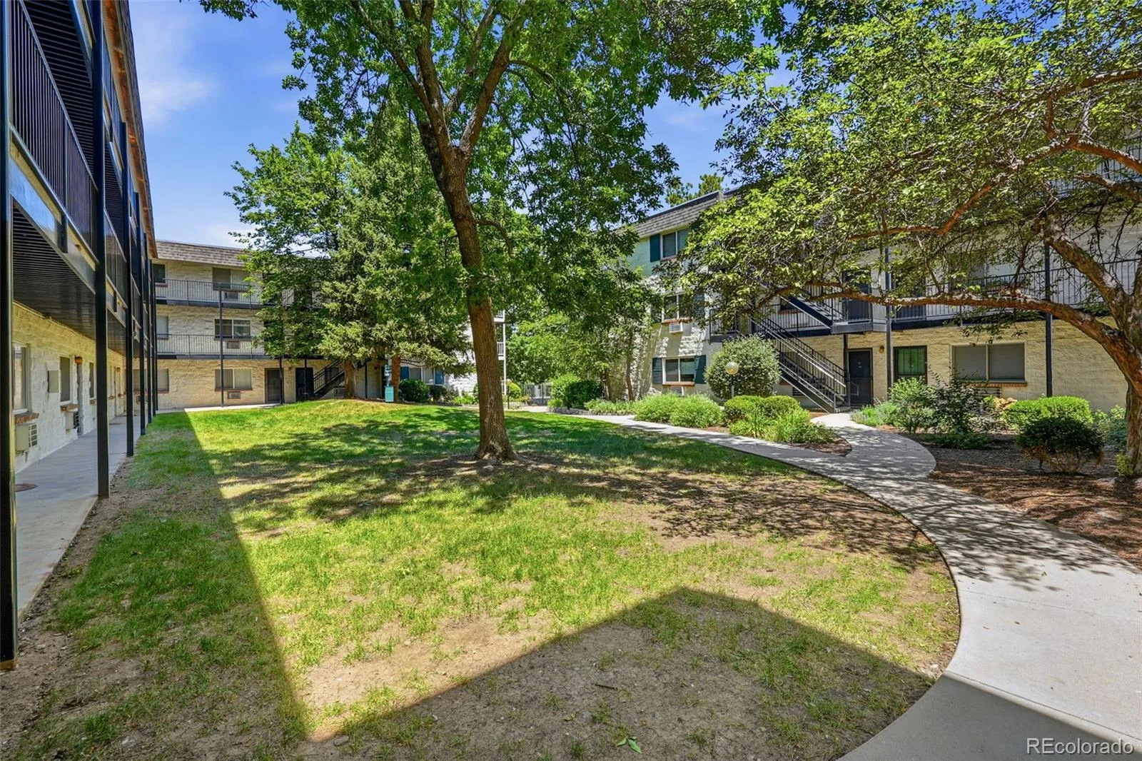 5875 E Iliff Avenue #104 Denver CO 80222 MLS #REC6816880 06122026232211 1600 6
