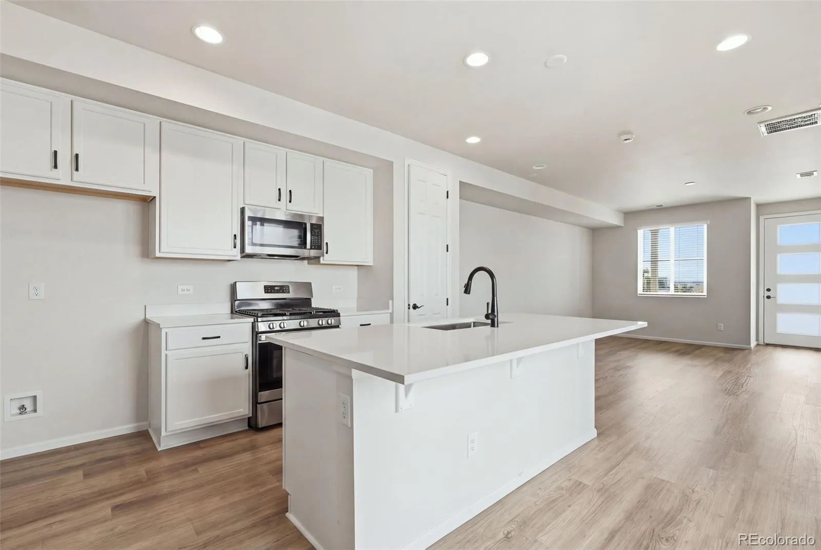 24431 E 41st Avenue Aurora CO 80019 | MLS #REC6819199 08202026204737 1600 10