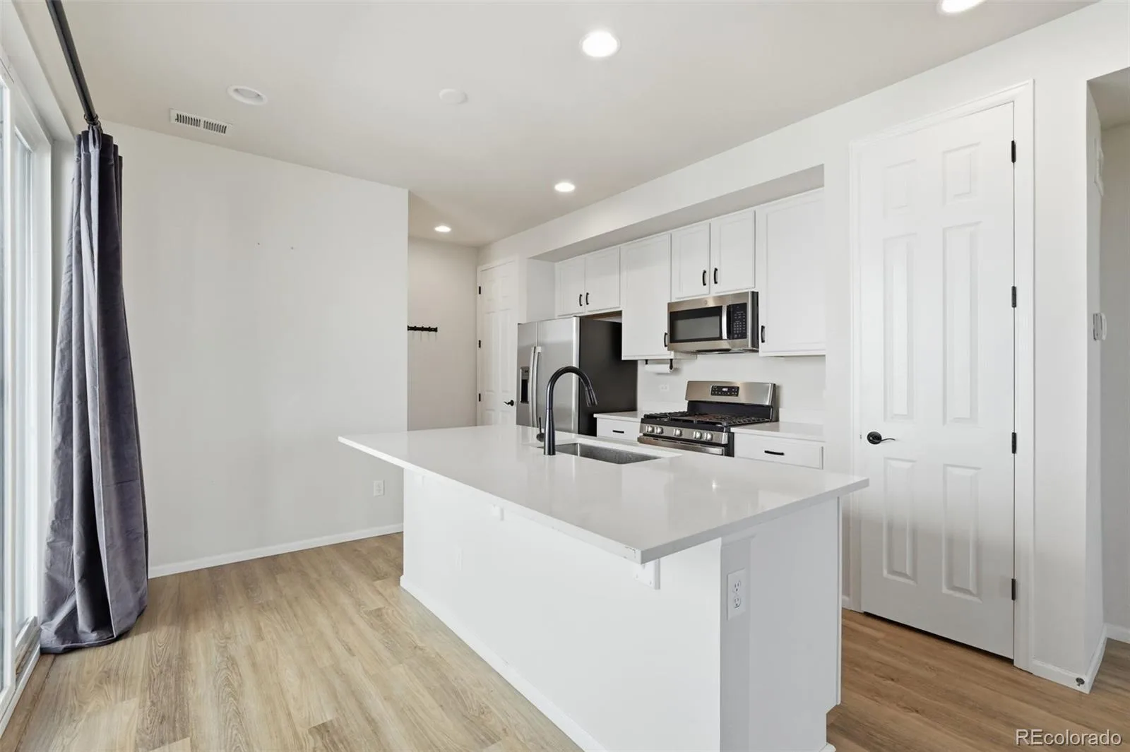 24431 E 41st Avenue Aurora CO 80019 | MLS #REC6819199 08202026204737 1600 12