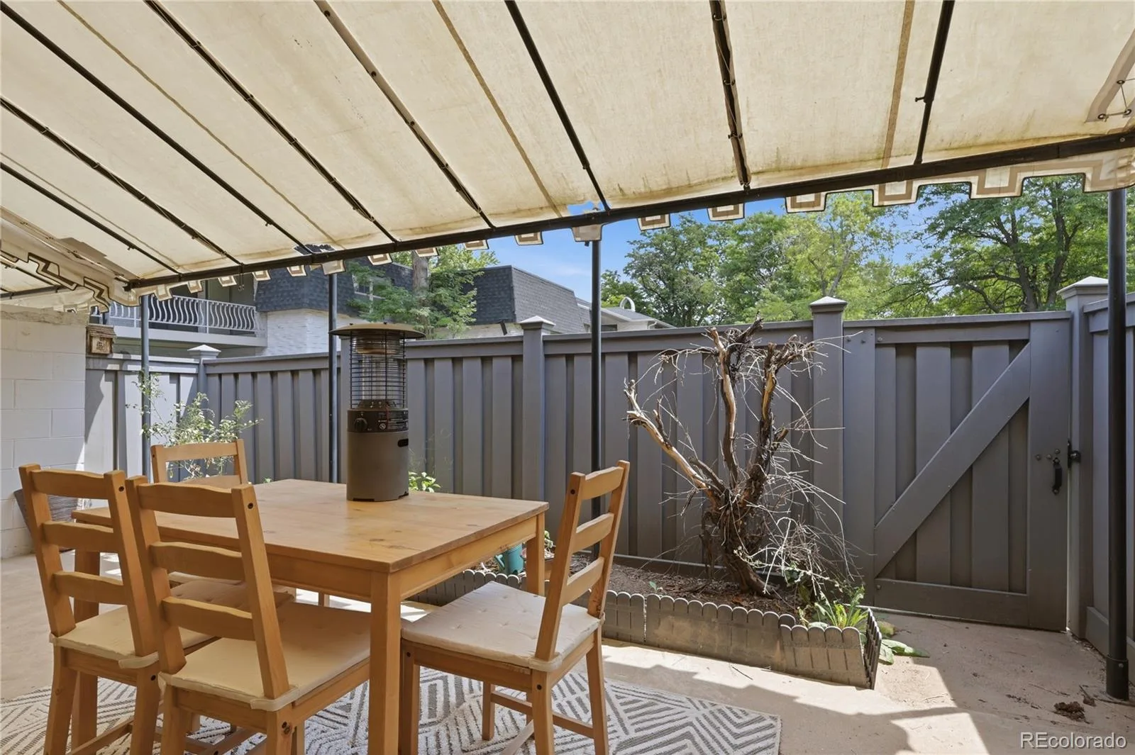 3536 S Ivanhoe Street Denver CO 80237 | MLS #REC6819792 08112026150836 1600 18