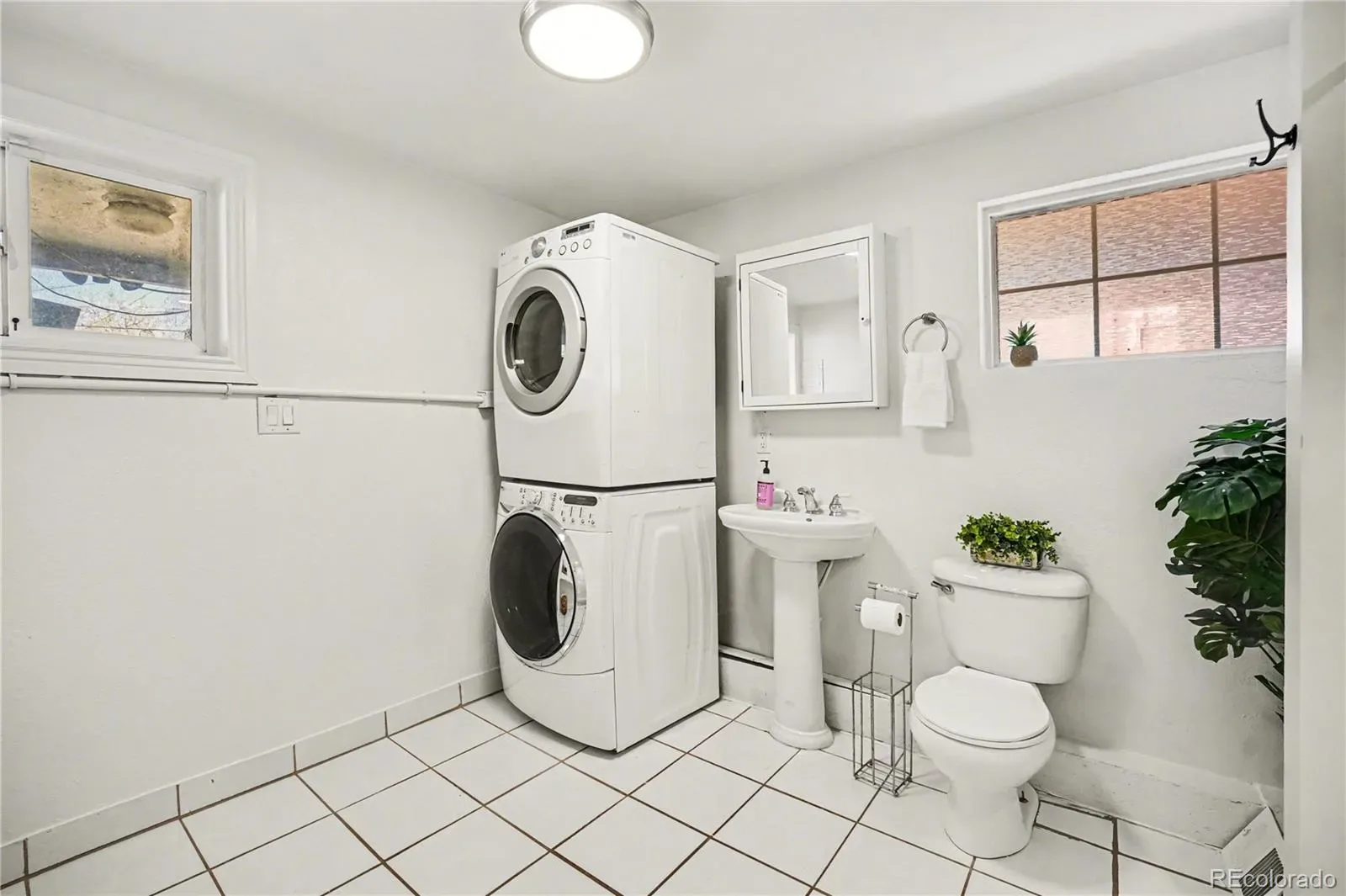 03212026013335 1600 14