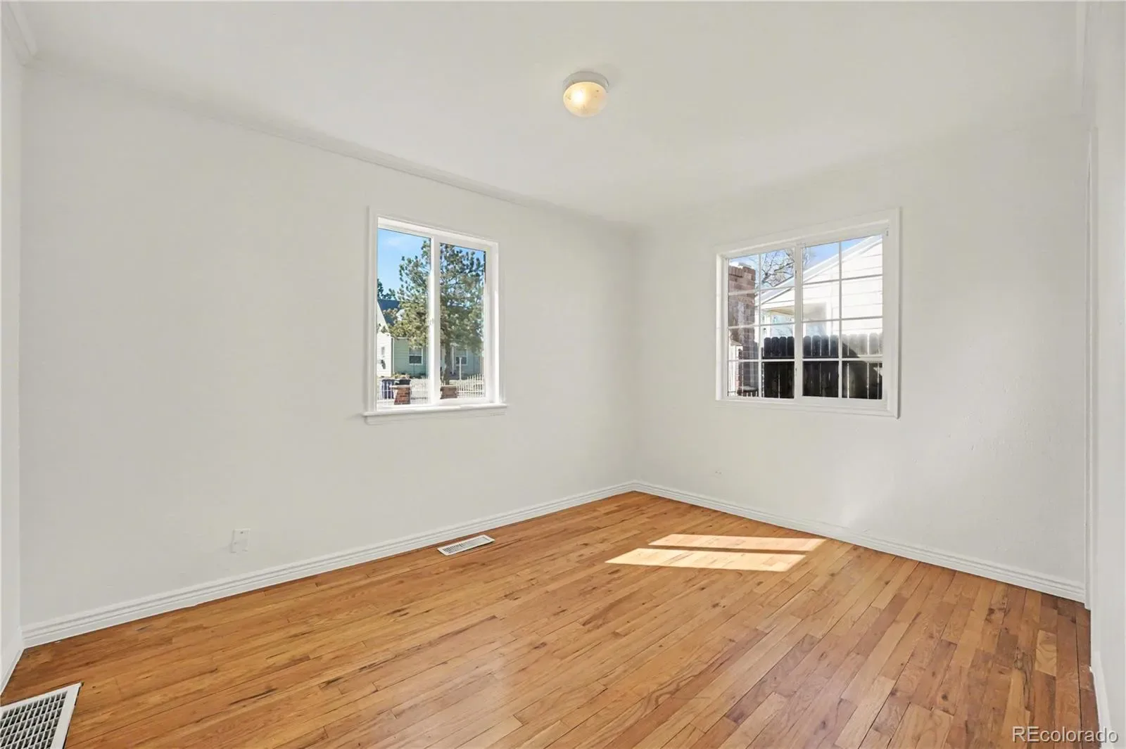 03212026013335 1600 15