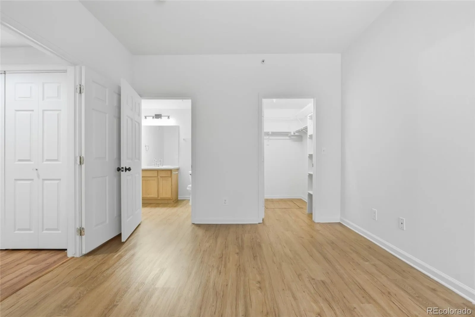 14319 E Grand Drive #167 #BLDG 14 Aurora CO 80015 MLS #REC6822585 05092026020749 1600 14