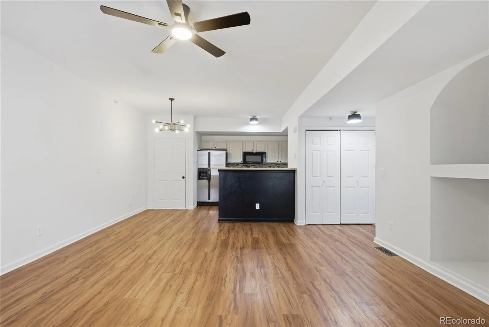 14319 E Grand Drive #167 #BLDG 14 Aurora CO 80015 MLS #REC6822585 05092026020749 1600 3