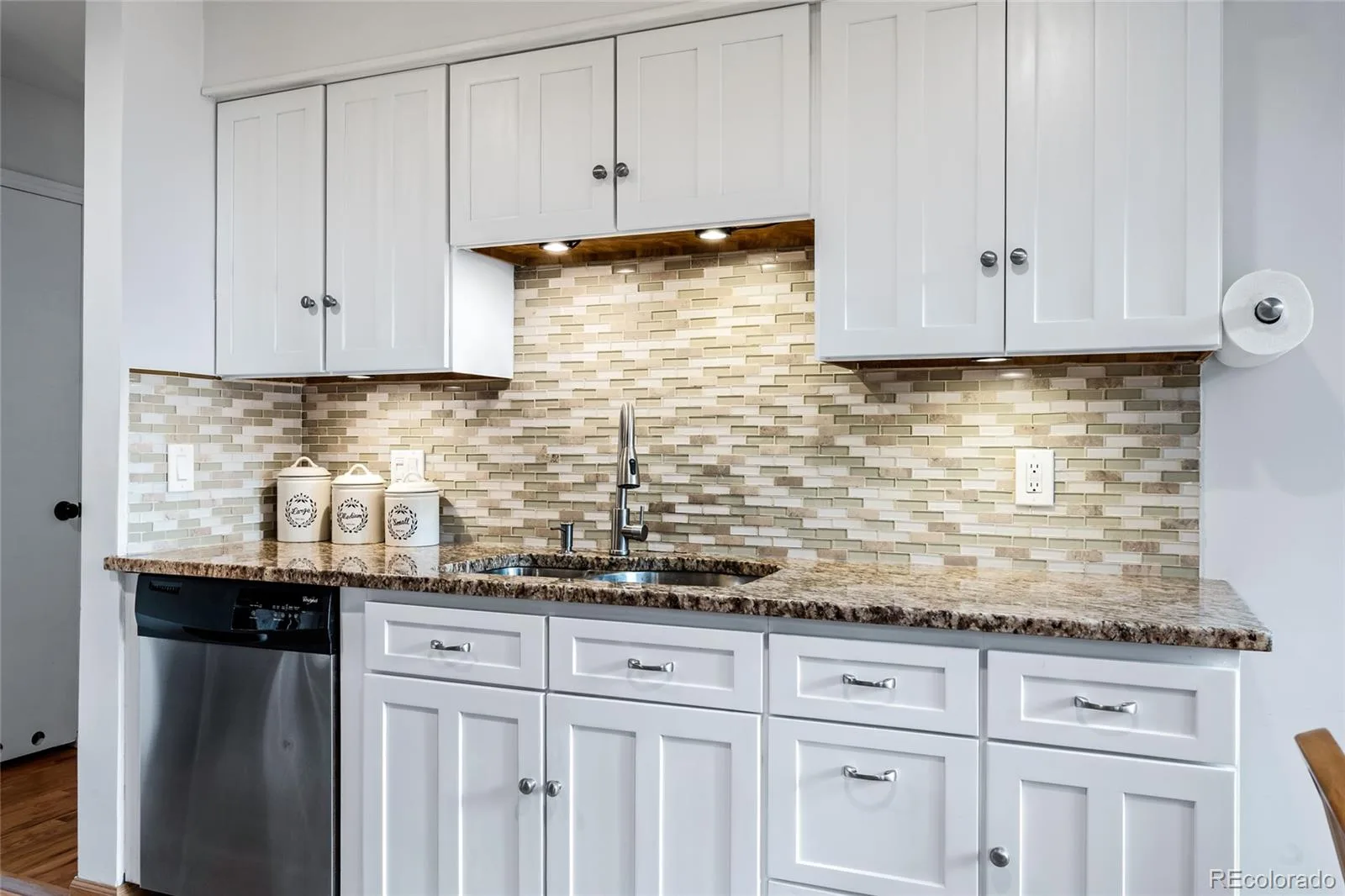 6013 Youngfield Street Arvada CO 80004 | MLS #REC6822726 08182026144748 1600 16