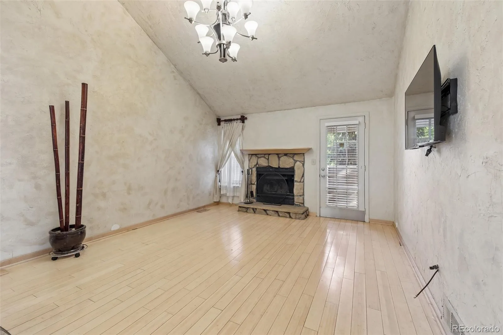 6560 W 84th Circle #127 Arvada CO 80003 | MLS #REC6822821 07142026180420 1600 4
