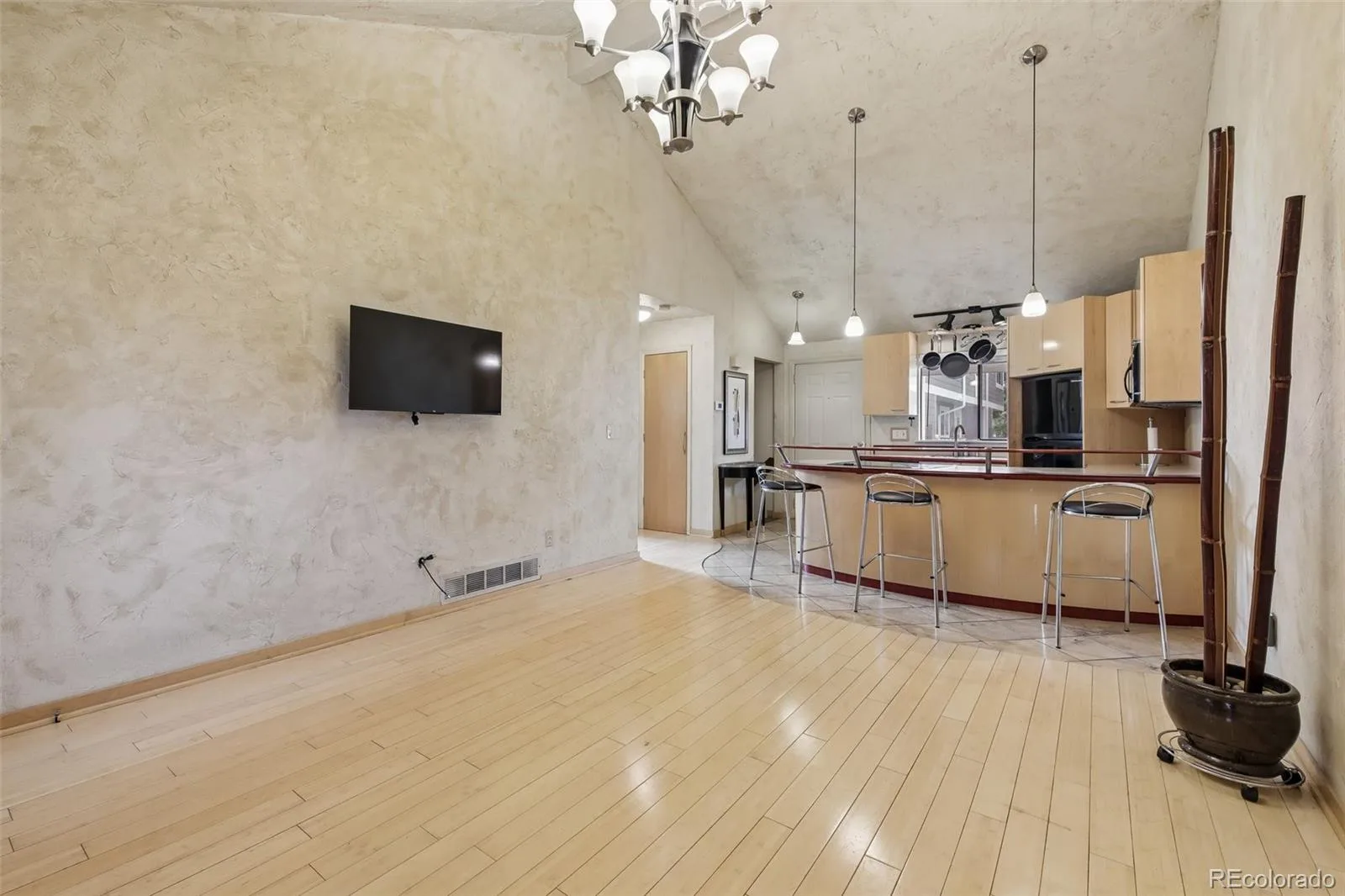6560 W 84th Circle #127 Arvada CO 80003 | MLS #REC6822821 07142026180420 1600 5