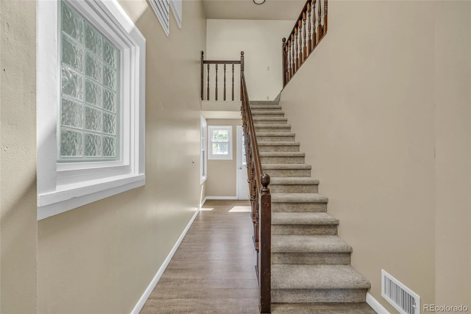 350 Balsam Street Lakewood CO 80226 | MLS #REC6823549 09302026211529 1600 13
