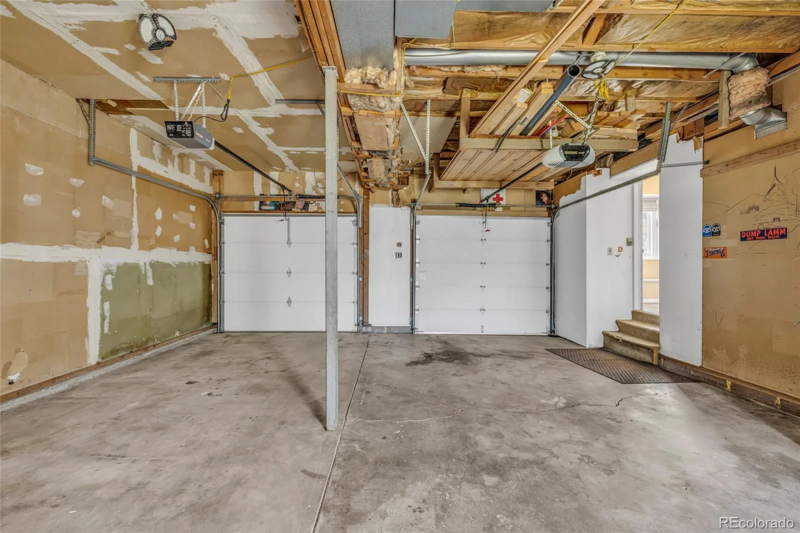 350 Balsam Street Lakewood CO 80226 | MLS #REC6823549 09302026211529 1600 25