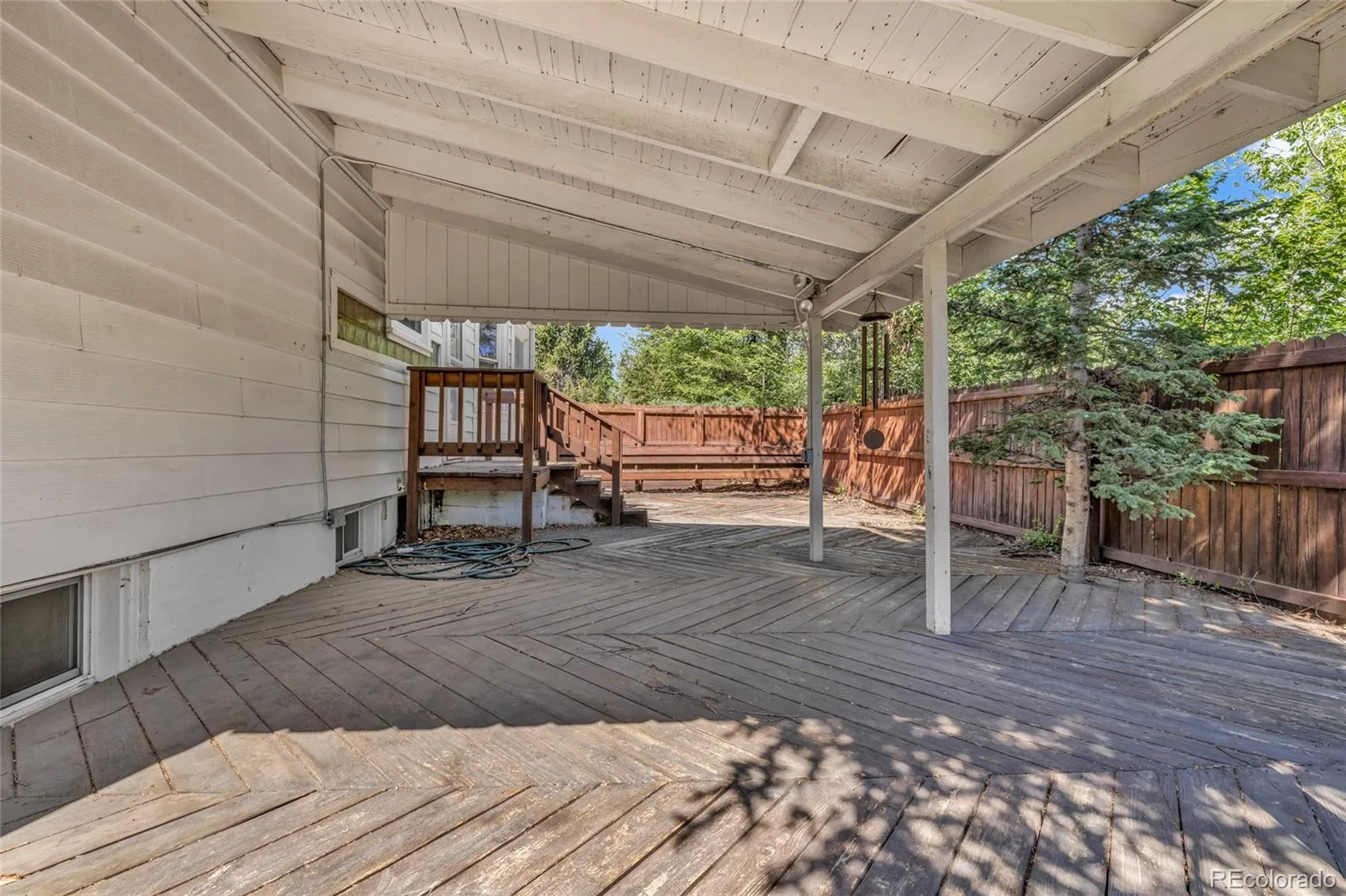 350 Balsam Street Lakewood CO 80226 | MLS #REC6823549 09302026211529 1600 27