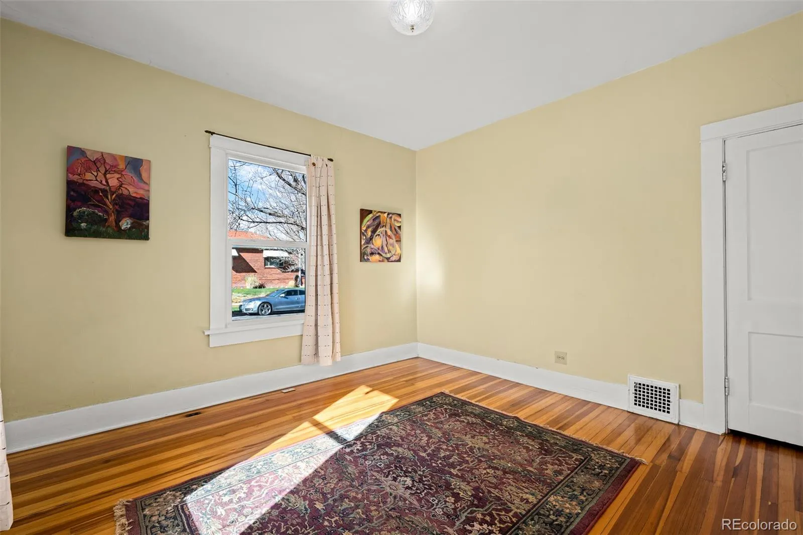 04092026231030 1600 18