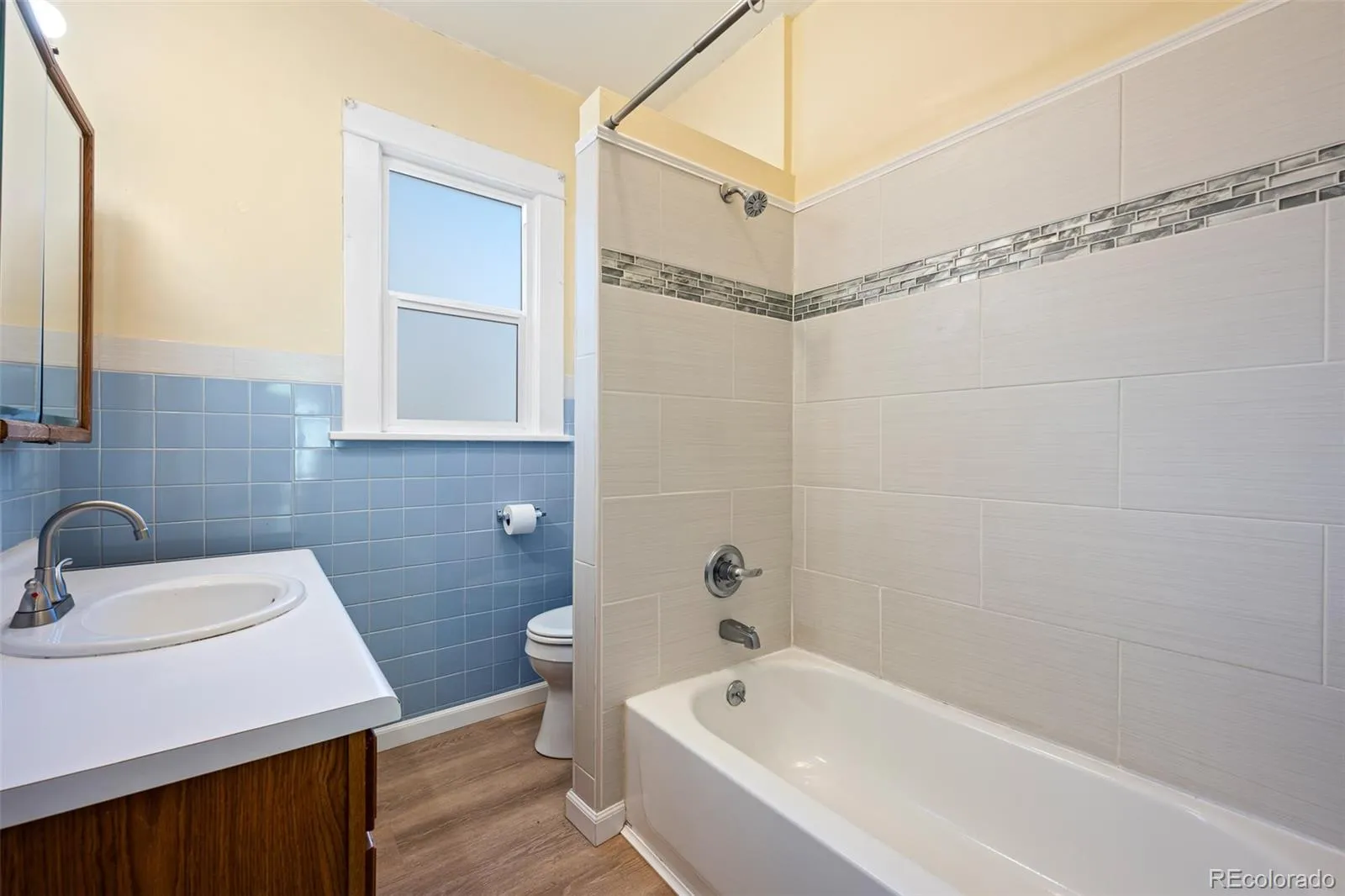 04092026231030 1600 26