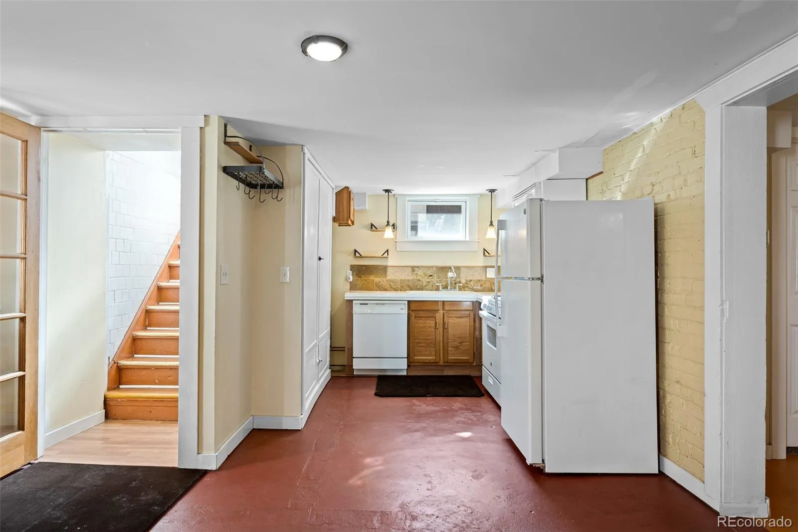 04092026231030 1600 28