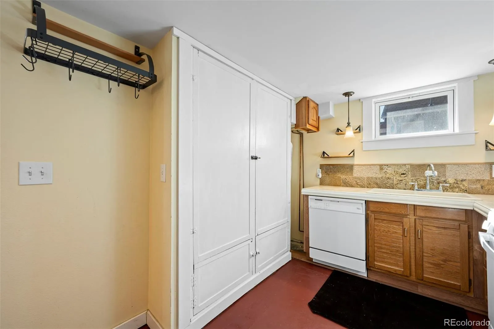 04092026231030 1600 34