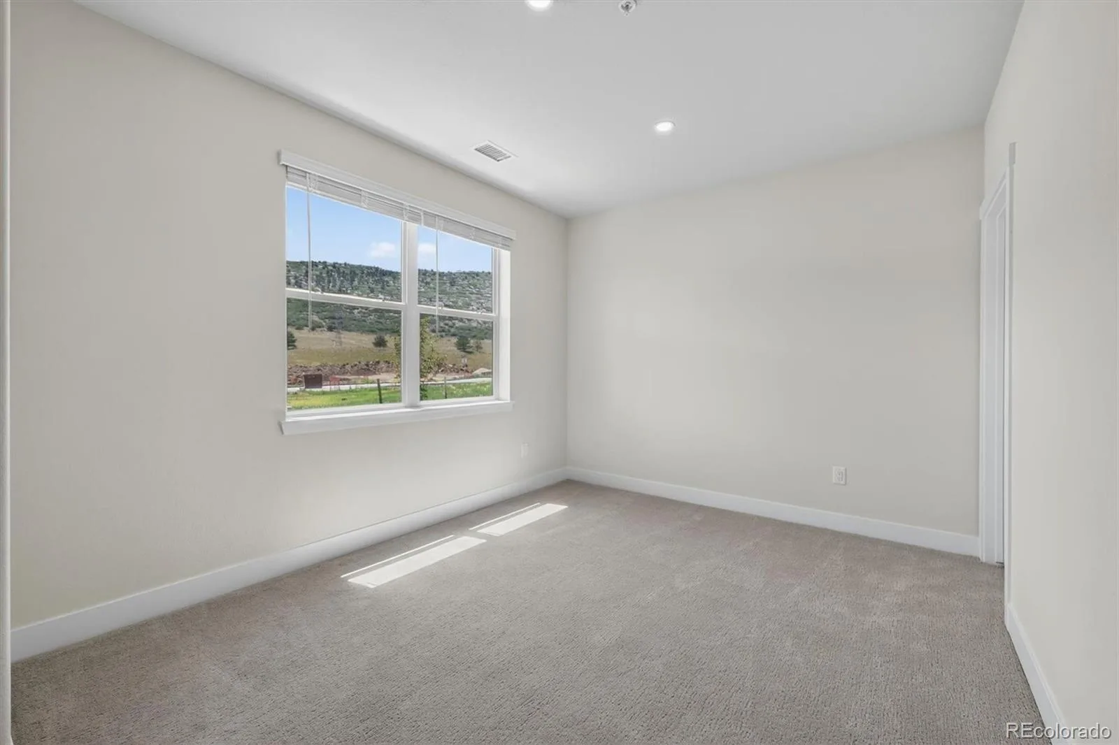 11841 Canyon Avenue Littleton CO 80127 | MLS #REC6823864 06162026223949 1600 33