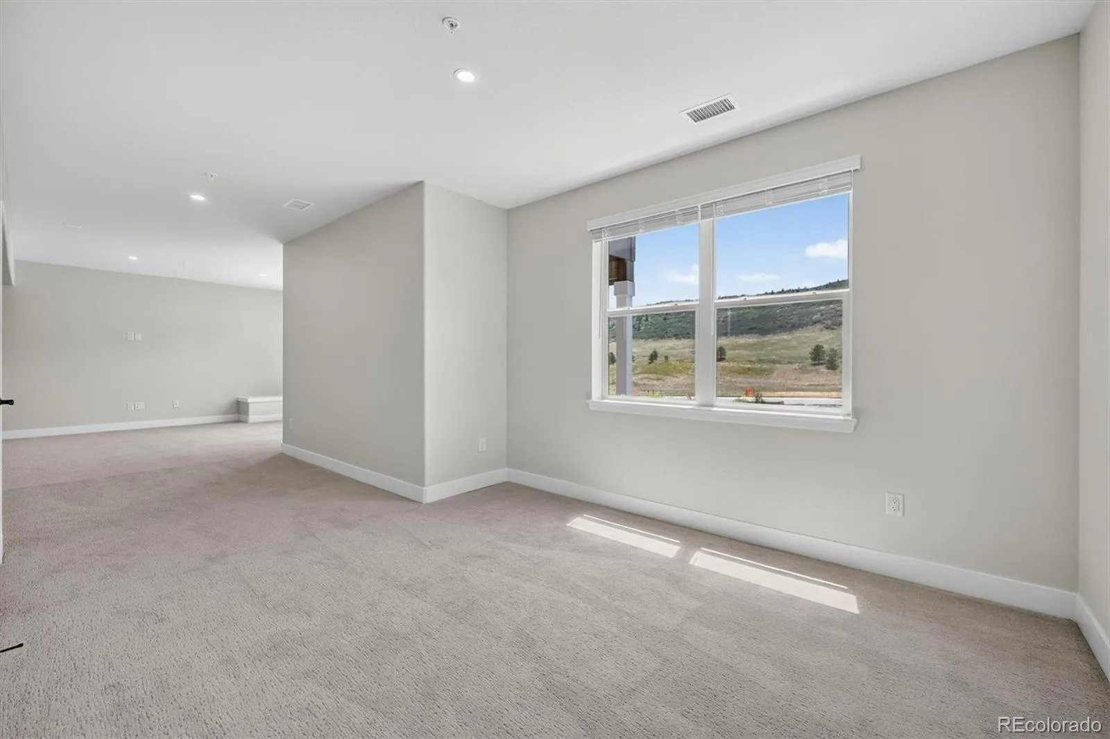 11841 Canyon Avenue Littleton CO 80127 | MLS #REC6823864 06162026223949 1600 35