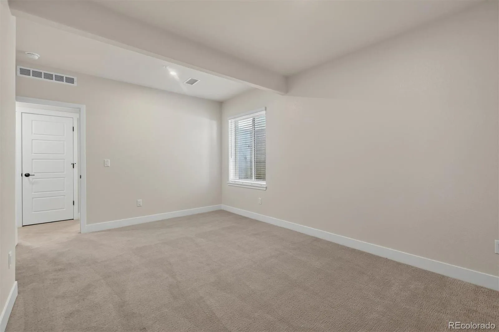 11841 Canyon Avenue Littleton CO 80127 | MLS #REC6823864 06162026223949 1600 37