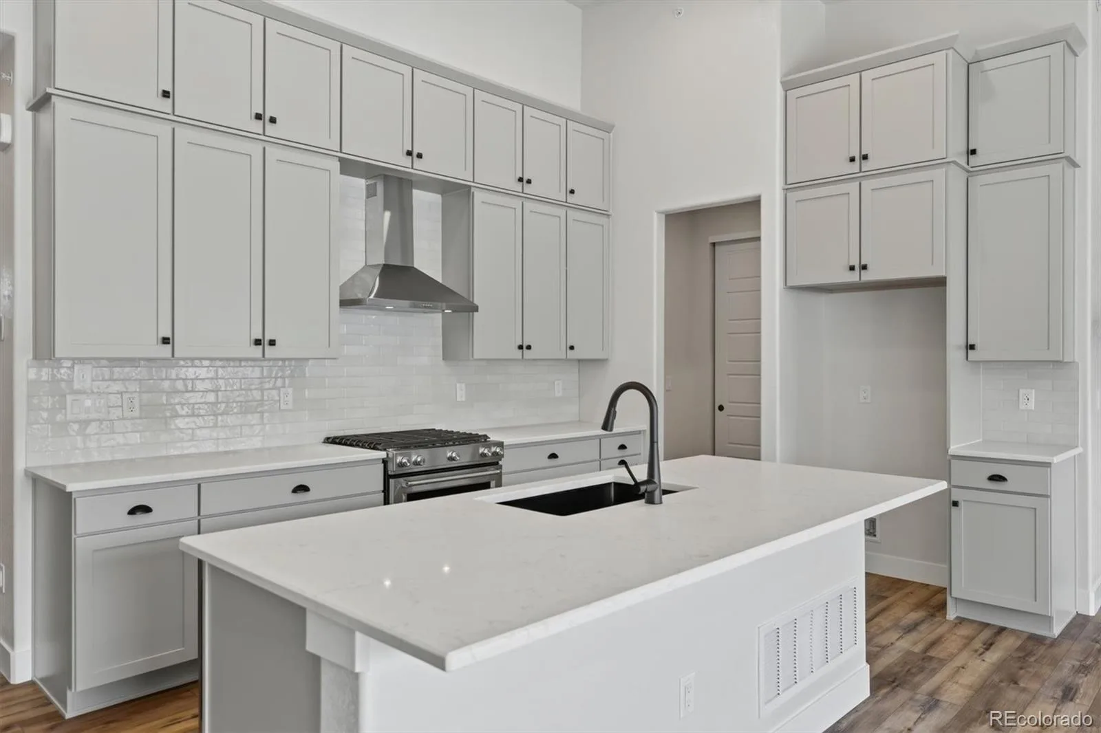 11841 Canyon Avenue Littleton CO 80127 | MLS #REC6823864 06162026223949 1600 5