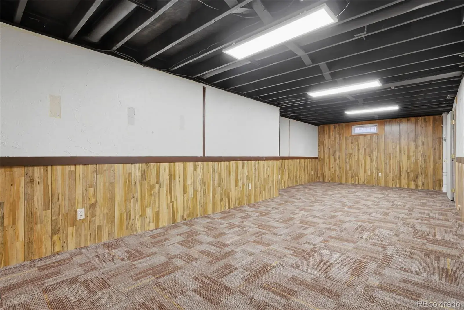 01152026230325 1600 19